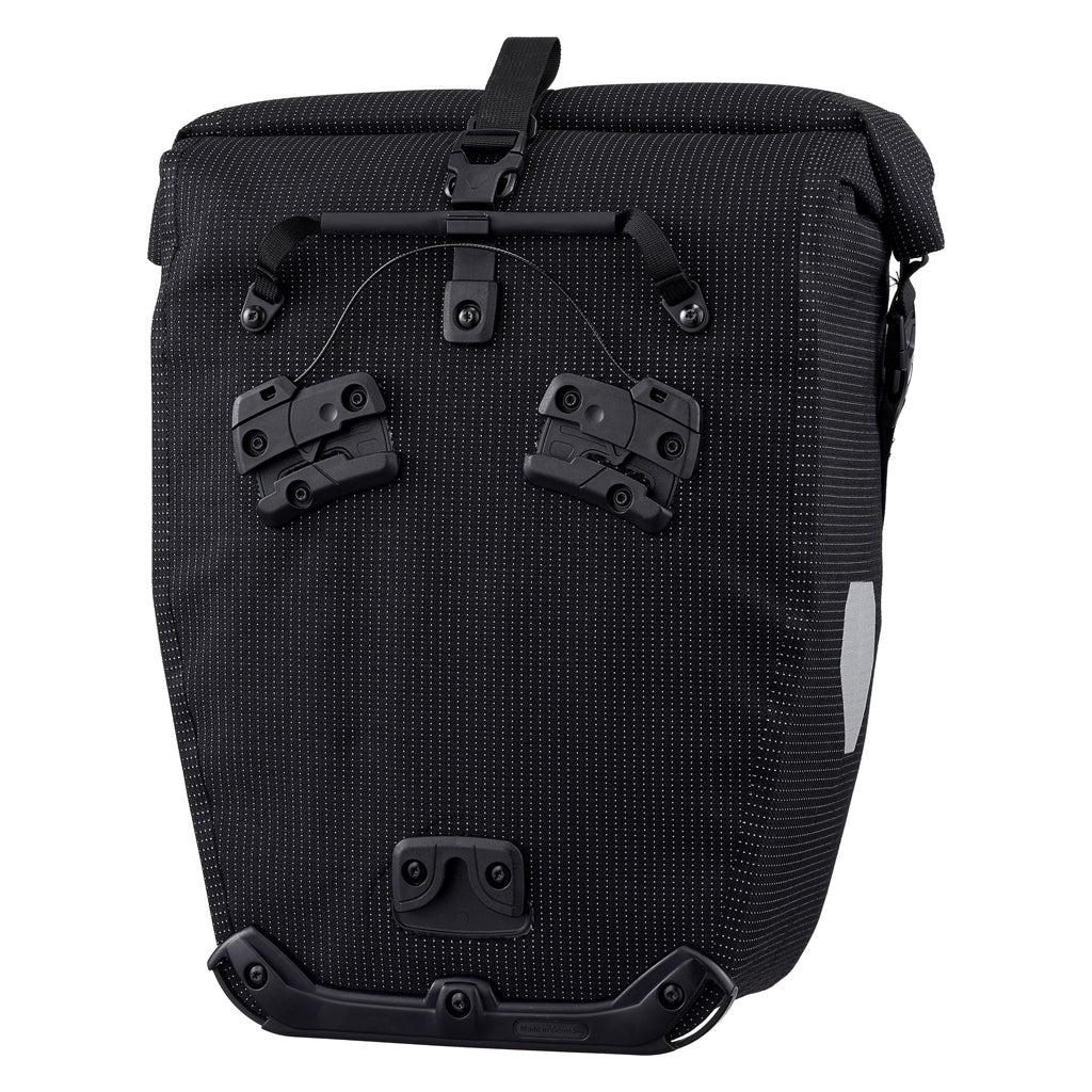 Back-RollerHigh-Vis20LitrePannierQL3.1-2.jpg