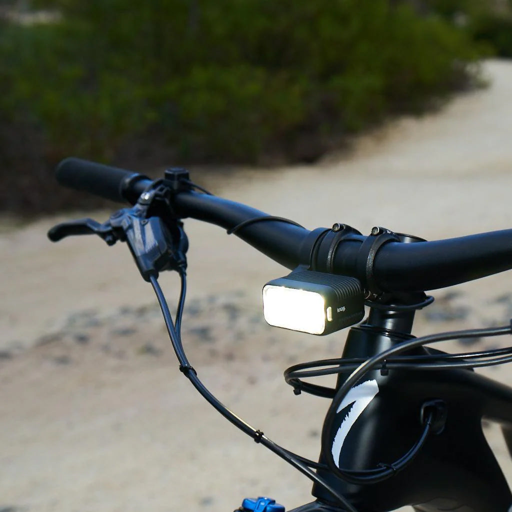 Kong Blinder E 2300 Éclairage Avant pour Vélo Électrique