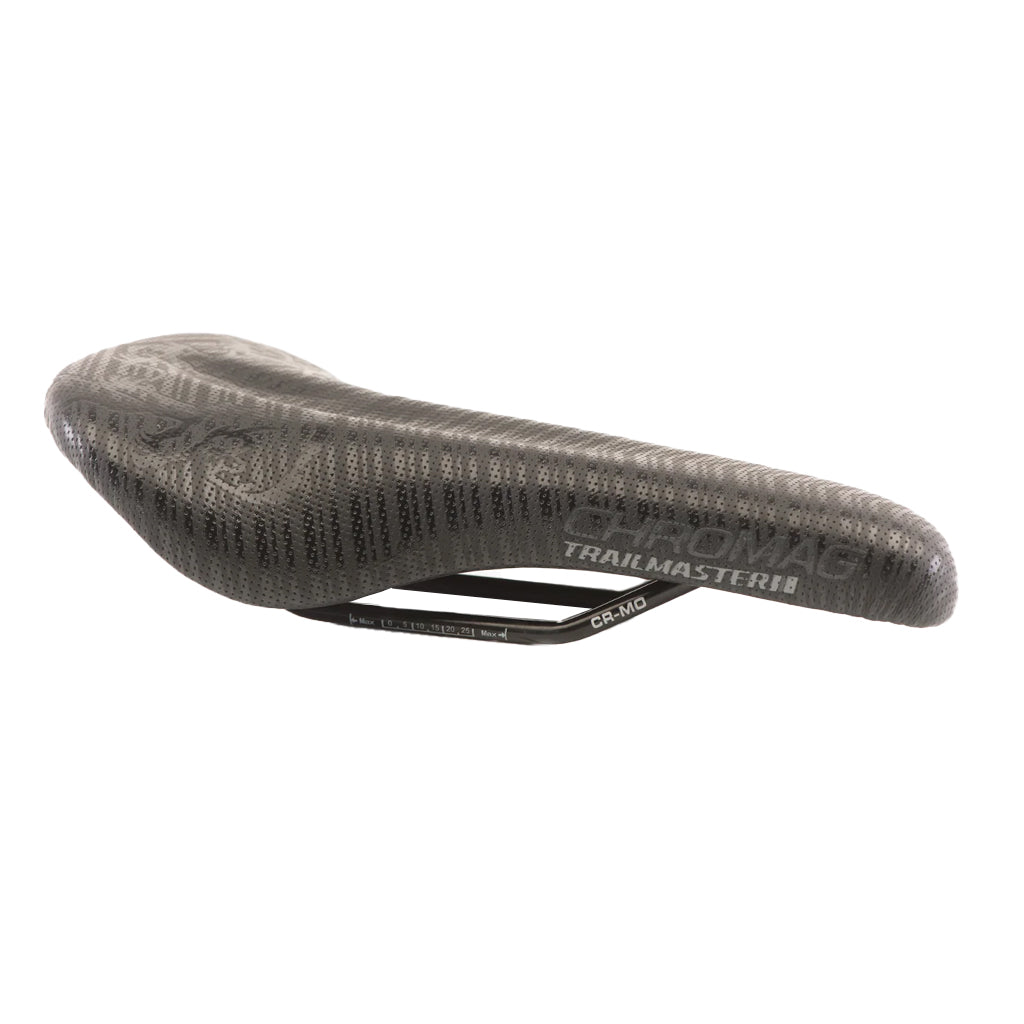 ChromagTrailmasterSaddle-Black.jpg