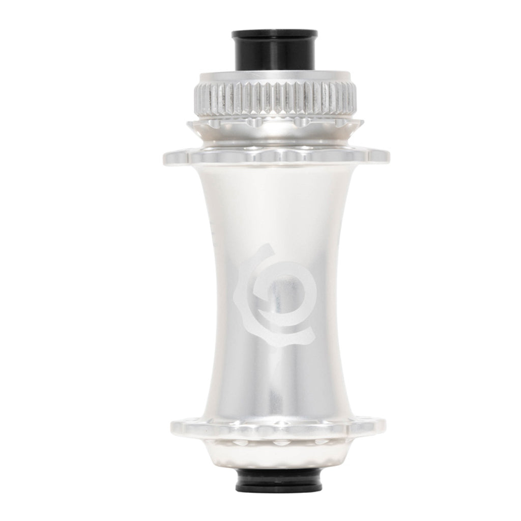 IndustryNineSolixGClassicCLFrontHub_Silver.jpg