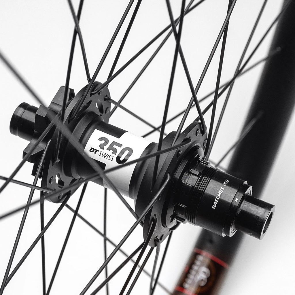 Reserve30_HDAL29_DT350DEGDF110XD6-BoltWheelset-2.jpg