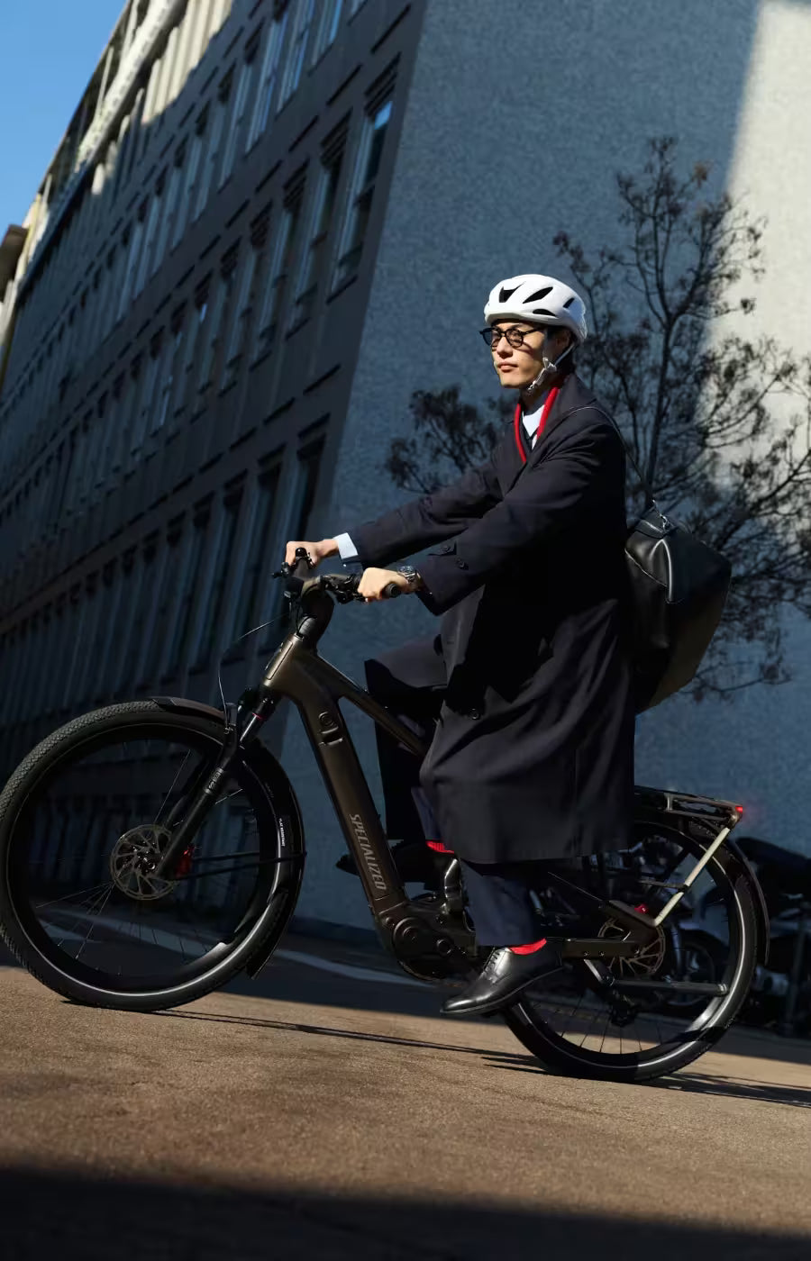 Specialized-Vado-3-EVO-Landing-Mobile.avif