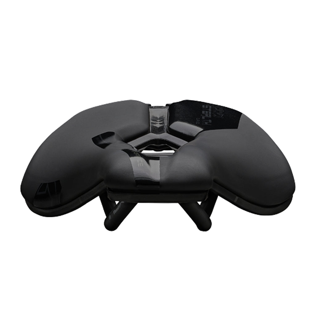 Selle de performance incurvée discrète PRO Components