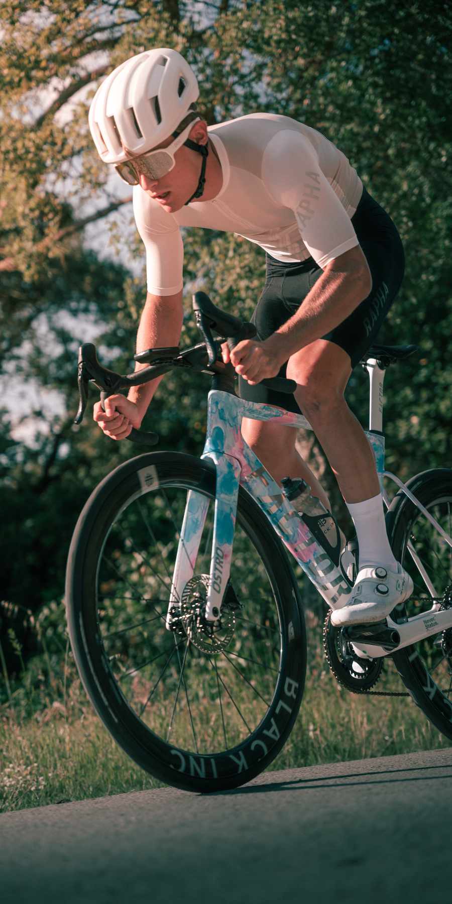 Steed-Cycles-Factor-Ostro-VAM-Mobile-Header.jpg