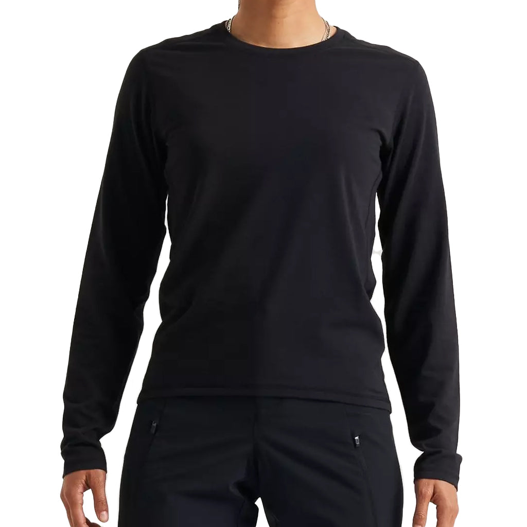 TractionLongSleeveTeeWomen_s_Blk.jpg