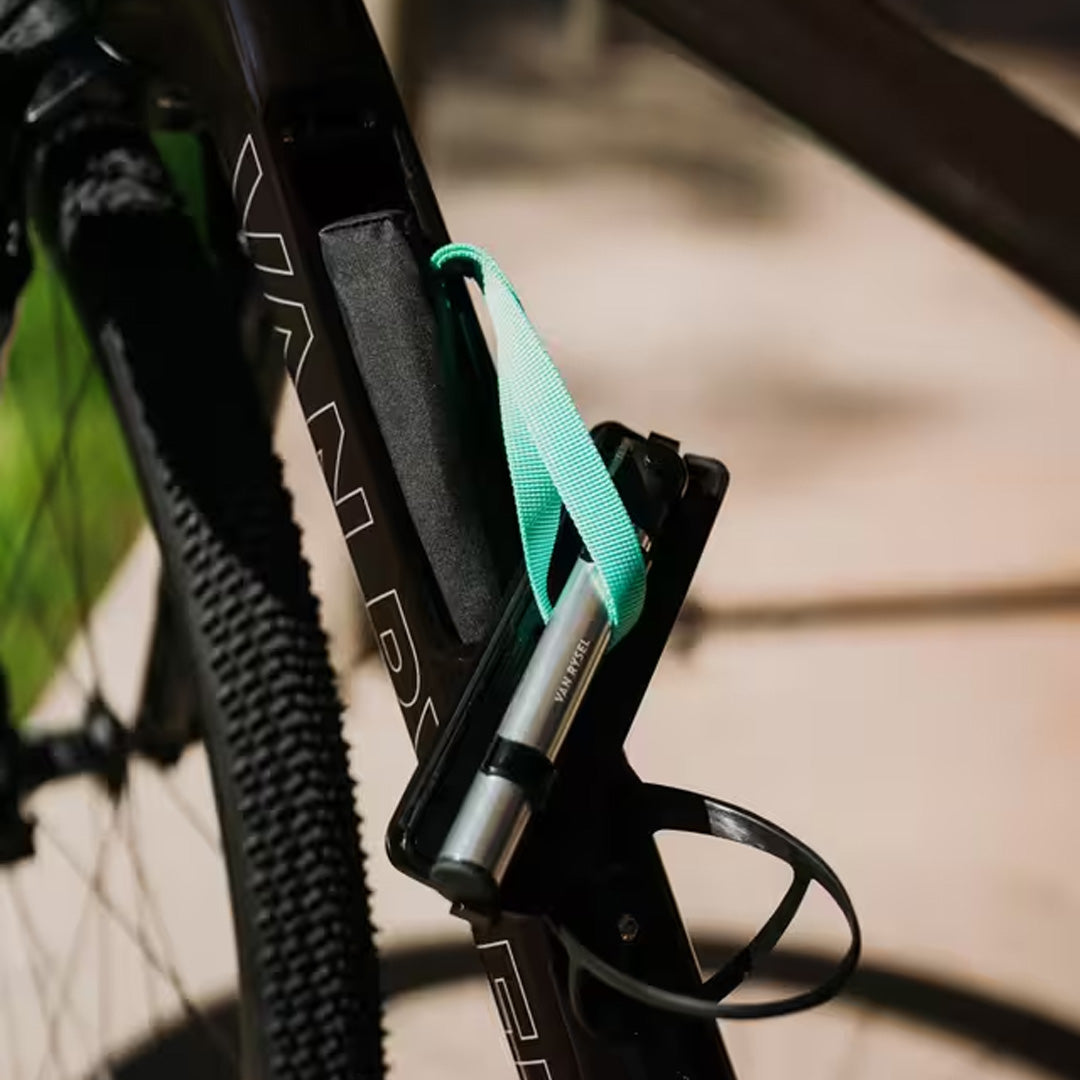 Integrated Downtube Storage