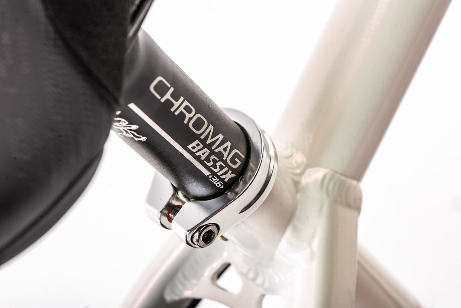 Chromag Signature