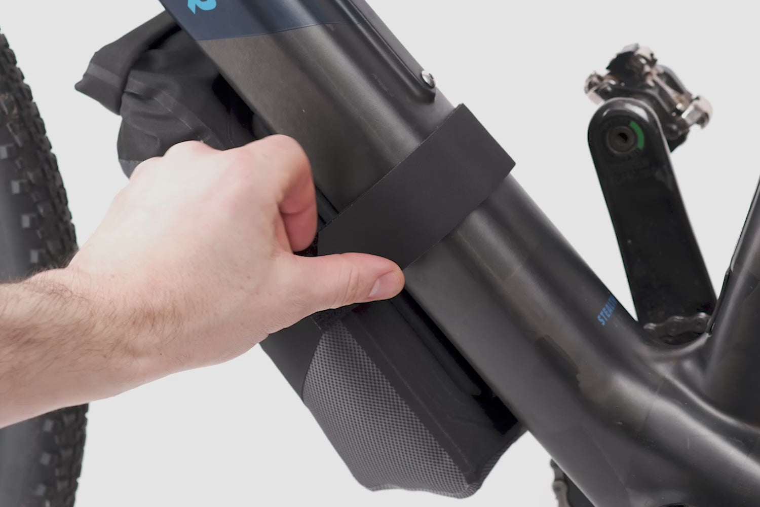 Apidura Expedition e-Bike Charger Pack 1.6 Litre
