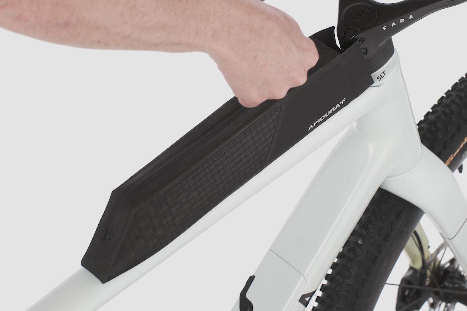 Apidura Aero Bolt-On Long Top Tube Module